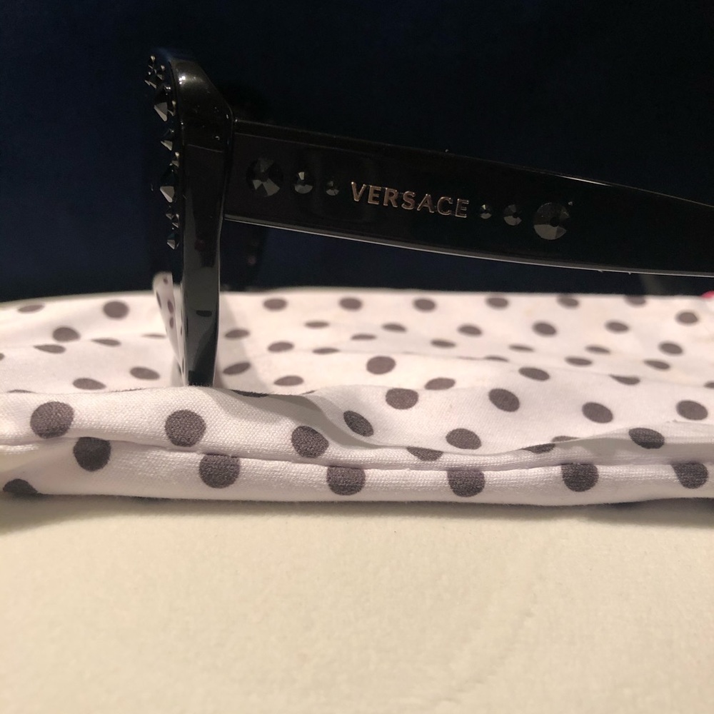 VERSACE black sunglasses authentic - Picture 2 of 6